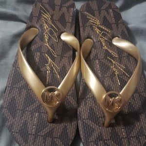 COPY - michael kors flip flops